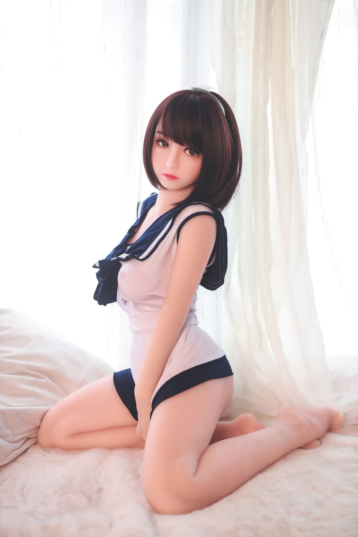 Nizomi: Petite Asian Sex Doll