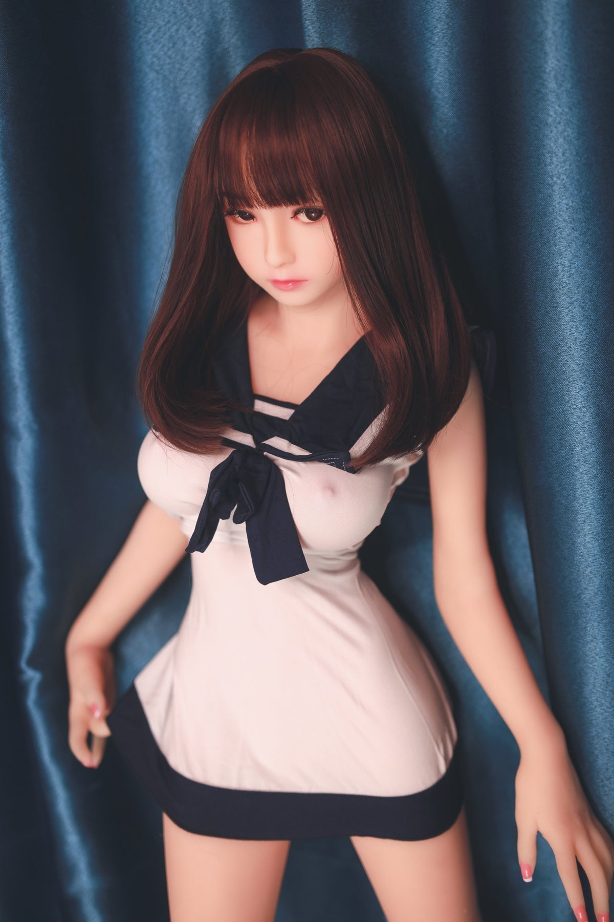 Nizomi: Petite Asian Sex Doll
