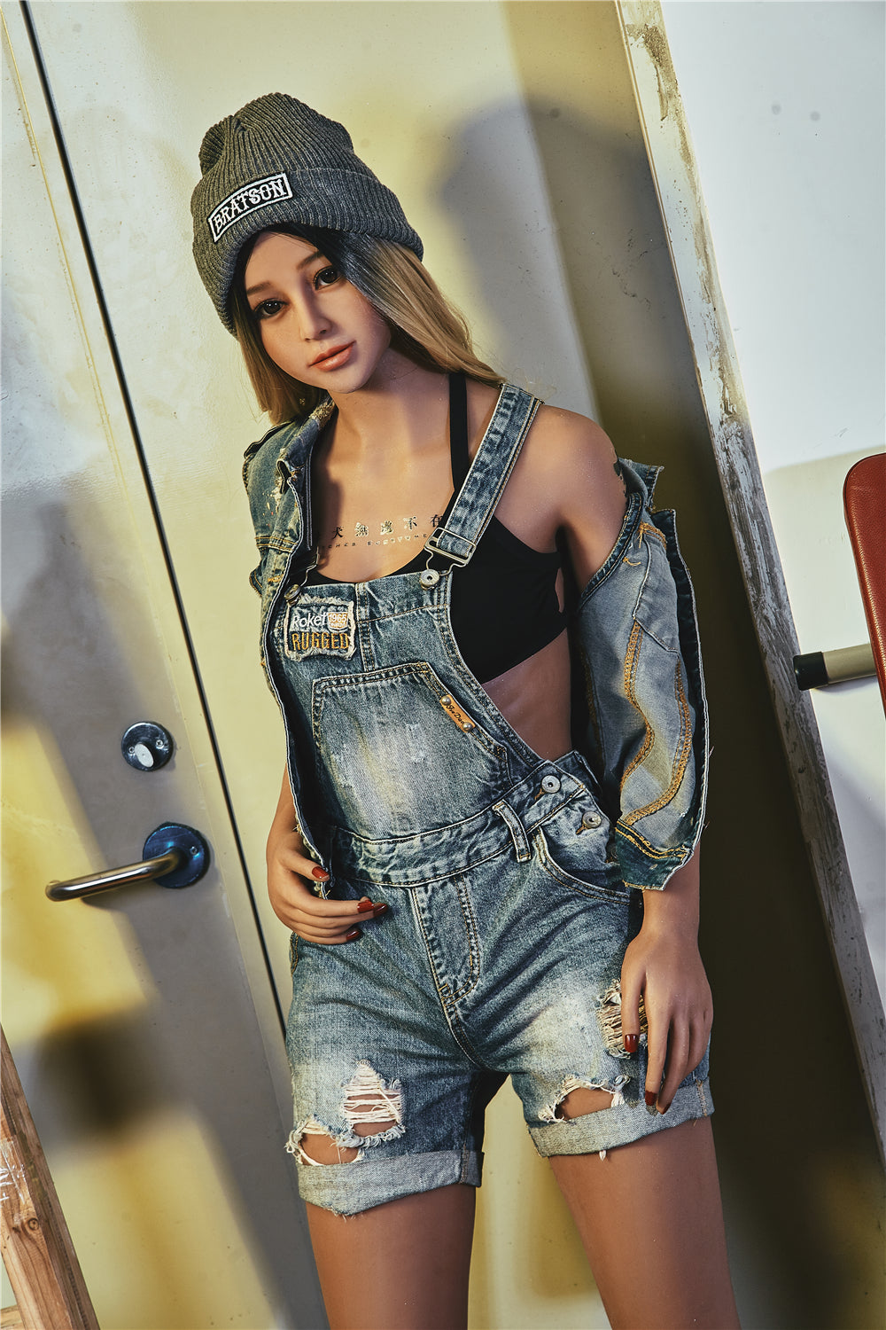Miki: Asian Sex Doll
